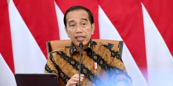 Jelang Pencoblosan, Jokowi Naikkan Tunjangan Pegawai Bawaslu Tertinggi Rp29 Juta 