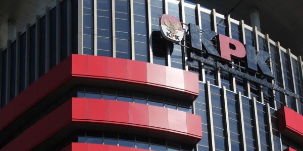 KPK Periksa Anak Gubernur Maluku Utara Abdul Ghani Kasuba