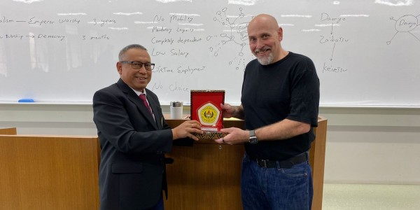 Prof Santiago : Hakim Harus Merdeka Tidak Boleh Ada Intervensi