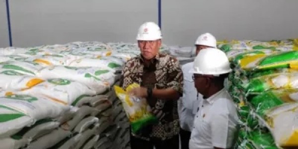 Bos Bulog: Harga Beras Premium Mulai Stabil Jelang Ramadan