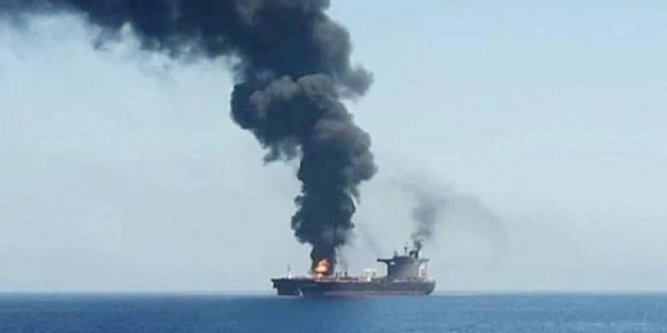 Pasukan Yaman Serang Kapal AS di Teluk Aden, Dua Orang Tewas