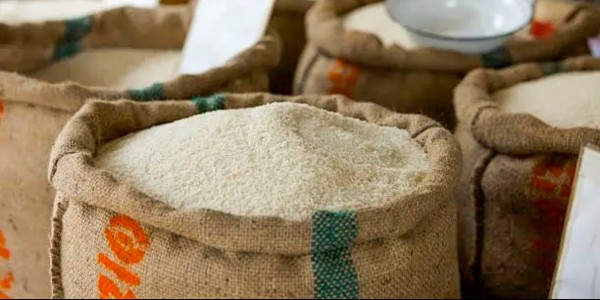 Pakar Ekonomi Unair Soroti Harga Beras yang Melonjak