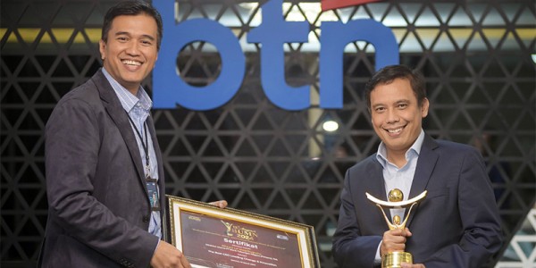 Dirut BTN Raih Penghargaan The Best CEO Leading Change Innovation