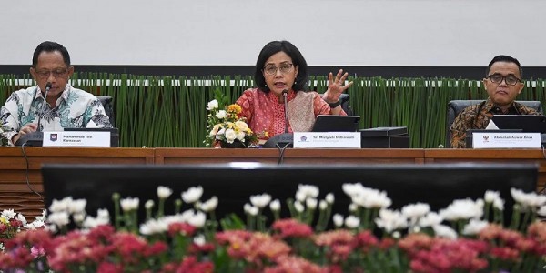 Pemerintah Umumkan THR dan Gaji ke-13 PNS Cair 100 Persen
