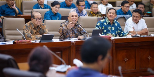 Teten Tagih Janji DPR untuk Segera Bahas RUU Perkoperasian