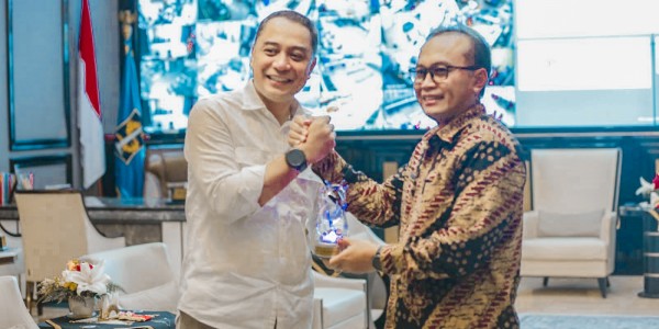 Sebelum Mudik, Walikota Surabaya Ajak Warga Lapor SPT