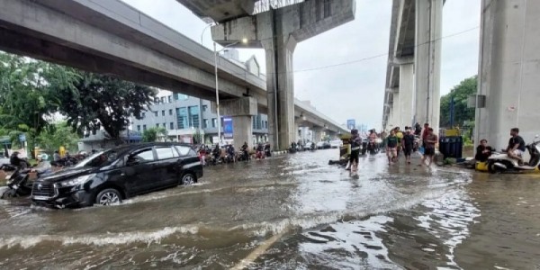 Curah Hujan Ekstrem Terjadi di Tiga Wilayah DKI Jakarta Jumat Ini