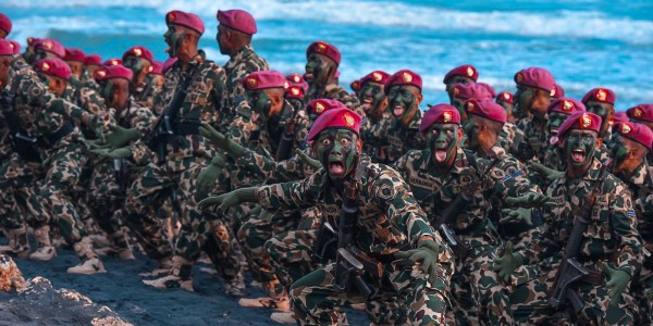 Tuntaskan Dikko Angkatan 173, Dankodiklatal Hadiri Pembaretan Ratusan Siswa Marinir