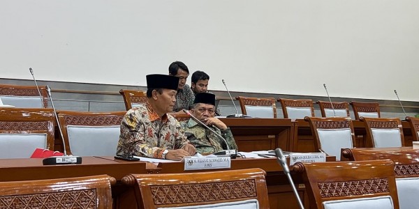HNW Kritisi Hilangnya Frasa Perkawinan yang Sah dari RUU KIA