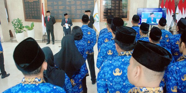 Lantik 96 Orang PPPK, Sekjen DPD RI Rahman Hadi Minta Berikan Pelayanan Kinerja Terbaik
