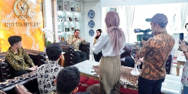 Ketua MPR RI Dorong Pengembangan Kendaraan Listrik 