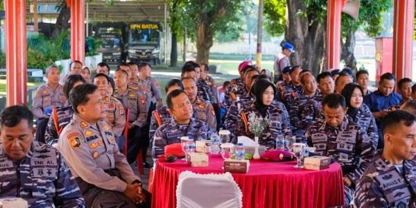 TNI-Polri Kompak, Dansatdik-2 Kodiklatal Kunjungi SPN Batua Polda Sulsel