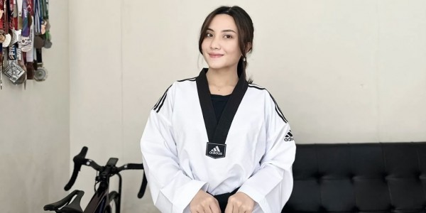 Mahasiswa FH Unair Sabet Juara I Taekwondo di Skotlandia