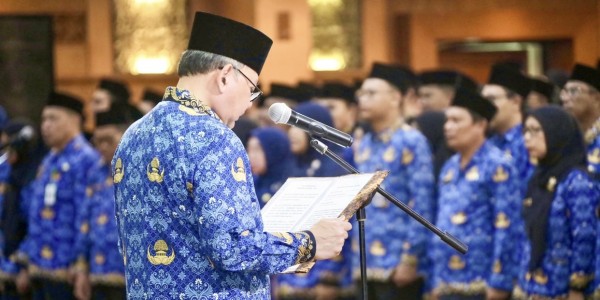Pj Sekda Minta Sumpah Janji PNS, Tingkatkan Semangat dan Loyalitas ASN Pemprov Jatim