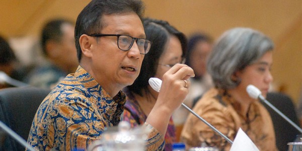 Menkes RI RDP Dengan Komisi IX DPR RI