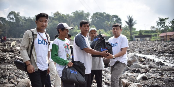 BTN Bantu Korban Banjir Bandang di Sumatera Barat