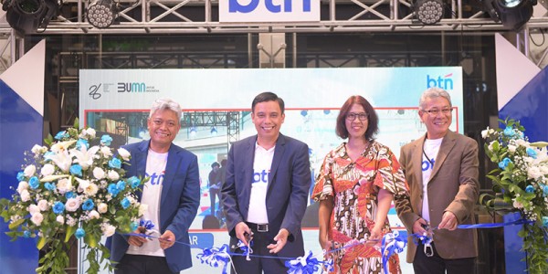 BTN Resmikan Secara Serentak Tiga Sales Center KPR BTN di 3 Kota