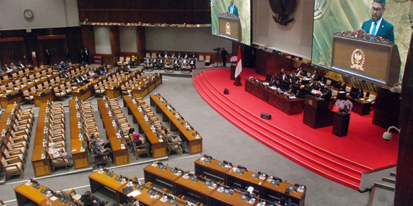 Rapat Paripurna DPR ke-18 Masa Persidangan V