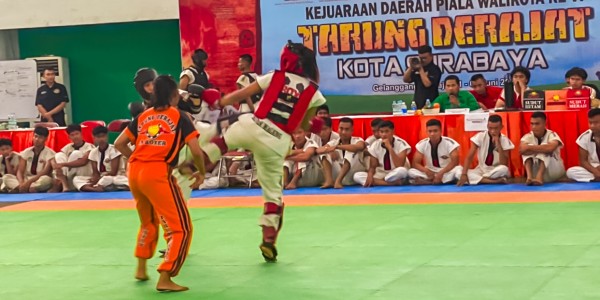Kejurda Tarung Derajat Piala Walikota Surabaya Dibuka, BHS Harap Ada Atlet Berlaga di ASEAN Games