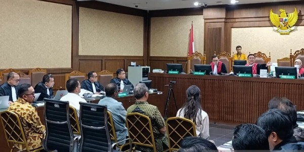 SYL Minta Majelis Hakim Buka Blokir Rekening Gajinya untuk Kebutuhan Sehari-hari