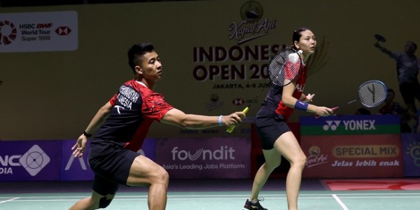Kalahkan Unggulan Dua, Dejan/Gloria ke Perempat Final Indonesia Open 2024