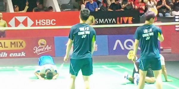 Sabar/Reza Sujud Syukur ke Semi Final Indonesia Open 2024