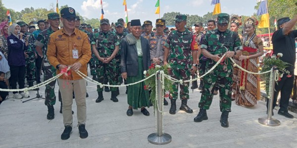 TMMD Ke 120 TA 2024 Kodim 0619/Purwakarta Desa Gurudug Ditutup dan Sukses Diresmikan