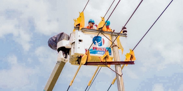 Tingkatkan Keandalan dan Pasokan Listrik di Wilayah Blitar, PLN Gelar Pemeliharaan Tanpa Padam