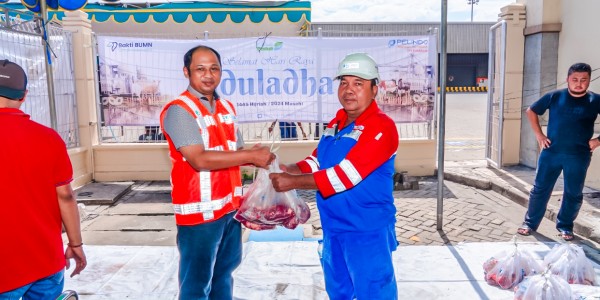 Gandeng LMI, TPS Bagikan Daging Qurban ke Mitra dan Masyarakat