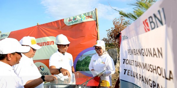 HUT ke-78, BNI Tanam 78.000 Bibit Mangrove di Teluk Pangpang