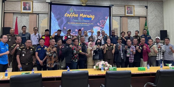 Jalin Kemitraan, Kejari Purwakarta Gelar Coffee Morning dengan Para Ketua Organisasi Wartawan dan Ormas