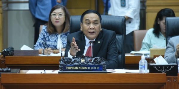 Komisi III CPR Minta PPATK Berikan Hasil Laporan Pemeriksaan yang Terlibat Judi Online