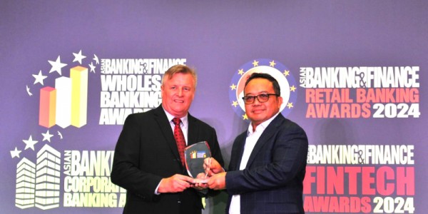 BTN Raih Penghargaan Indonesia Domestic Technology & Operation Bank Of The Year di Ajang ABF Wholesale Banking Awards 2024