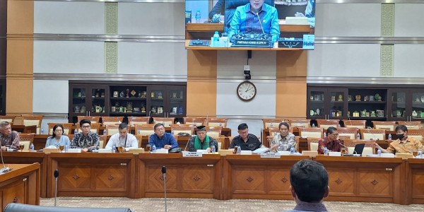 DPR Minta MA Buat Trobosan Terkait AJB Orang yang Sudah Meninggal