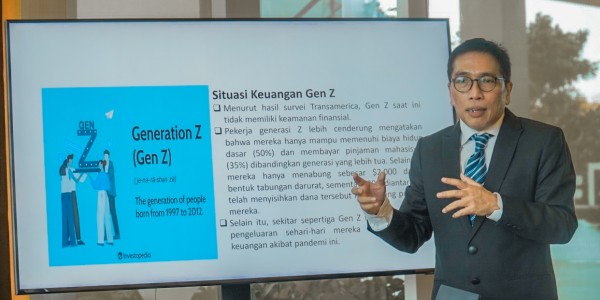 Teknologi Bikin Gen Z Boros? Profesor Baru PCU Ini Ungkap Alasannya