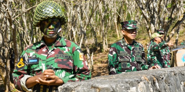 Lattek Berganda Dikmaba TNI AL Angkatan 44/1 Tingkatkan Naluri Tempur Siswa