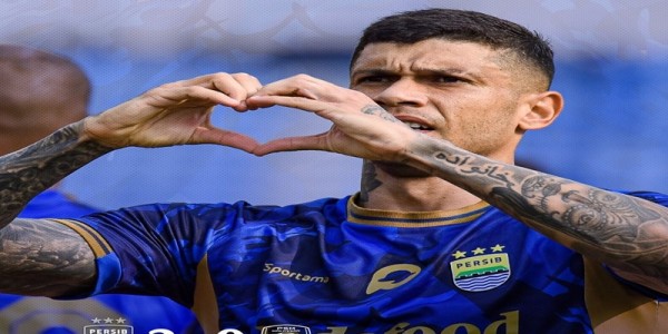Persib Buka Piala Presiden 2024 dengan Kemenangan atas PSM