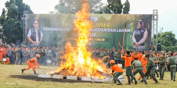 Pimpin Apel Siaga Gabungan Pengendalian Karhutla, Pj Gubernur Jatim Ajak Tingkatkan Kesiapsiagaan