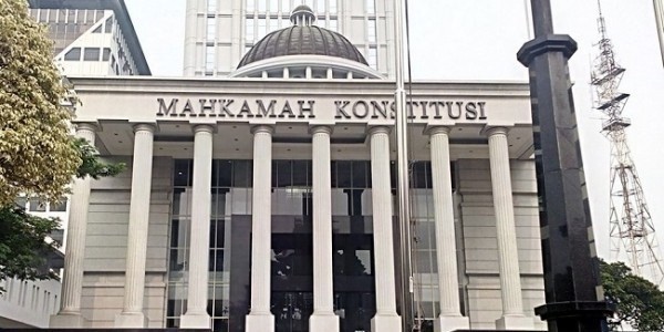 Anwar Usman Tak Ikut Adili Gugatan Syarat Usia Cakada di MK