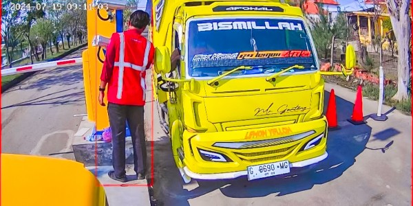 Penerapan Auto Gate System di Pelabuhan Tegal