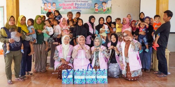 Peringati Hari Anak Nasional, Srikandi & YBM PLN Gelar Aksi Peduli Gizi di Berbagai Wilayah Jatim