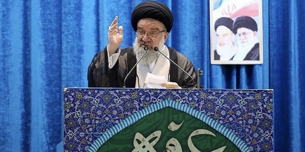 Khatib Jumat Teheran: Kami akan Membalas Darah Sahid Haniyeh