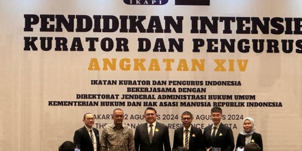 IKAPI Luncurkan Buku Pada Pembukaan Pendidikan Intensif Kurator