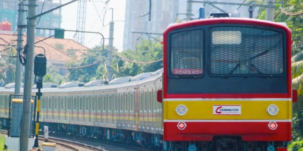 Kebakaran di Manggarai, KAI Commuter Line Pastikan Tak Ganggu Operasional Perjalanan 