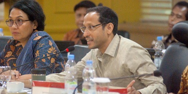 Mendiikbudristek  Raker Dengan Komite III DPD RI