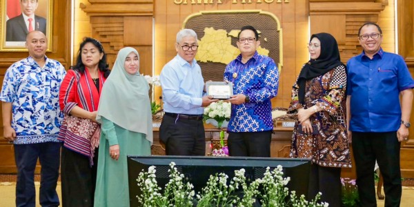 Terima Kunker Komisi X DPR RI, Pj Gubernur Adhy Beberkan Prestasi dan Tantangan Pendidikan Jatim