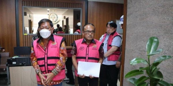 Eks Dirut PT Timah Didakwa Sengaja Akomodar Penambangan Timah Ilegal