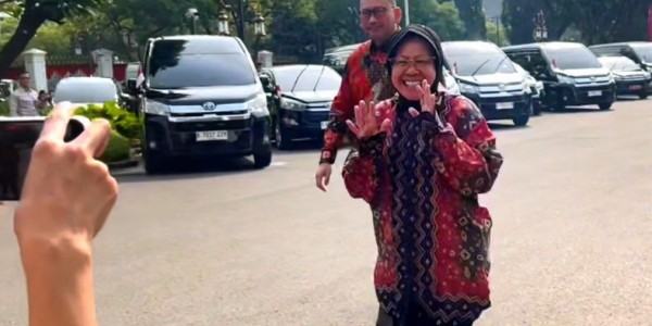 Usai Daftar Jadi Bacagub Jatim,  Risma Temui Jokowi