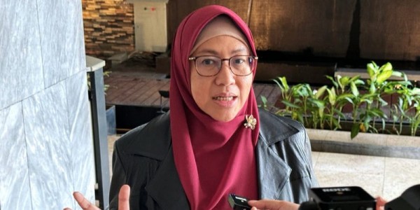 Pansus Pertanyakan Posisi Gus Alex Dalam Mendesain Haji 2024