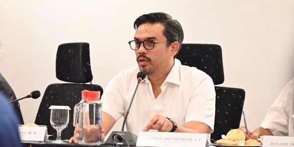 Komisi VII Dorong DPR Periode Selanjutnya Bentuk Pansus Atasi Peremajaan Kebun Sawit